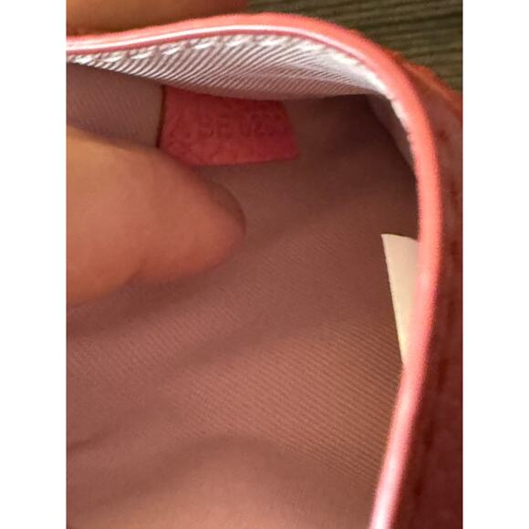 MARC JACOBS New York Beachy Pink Card Wallet - Picture 5 of 6